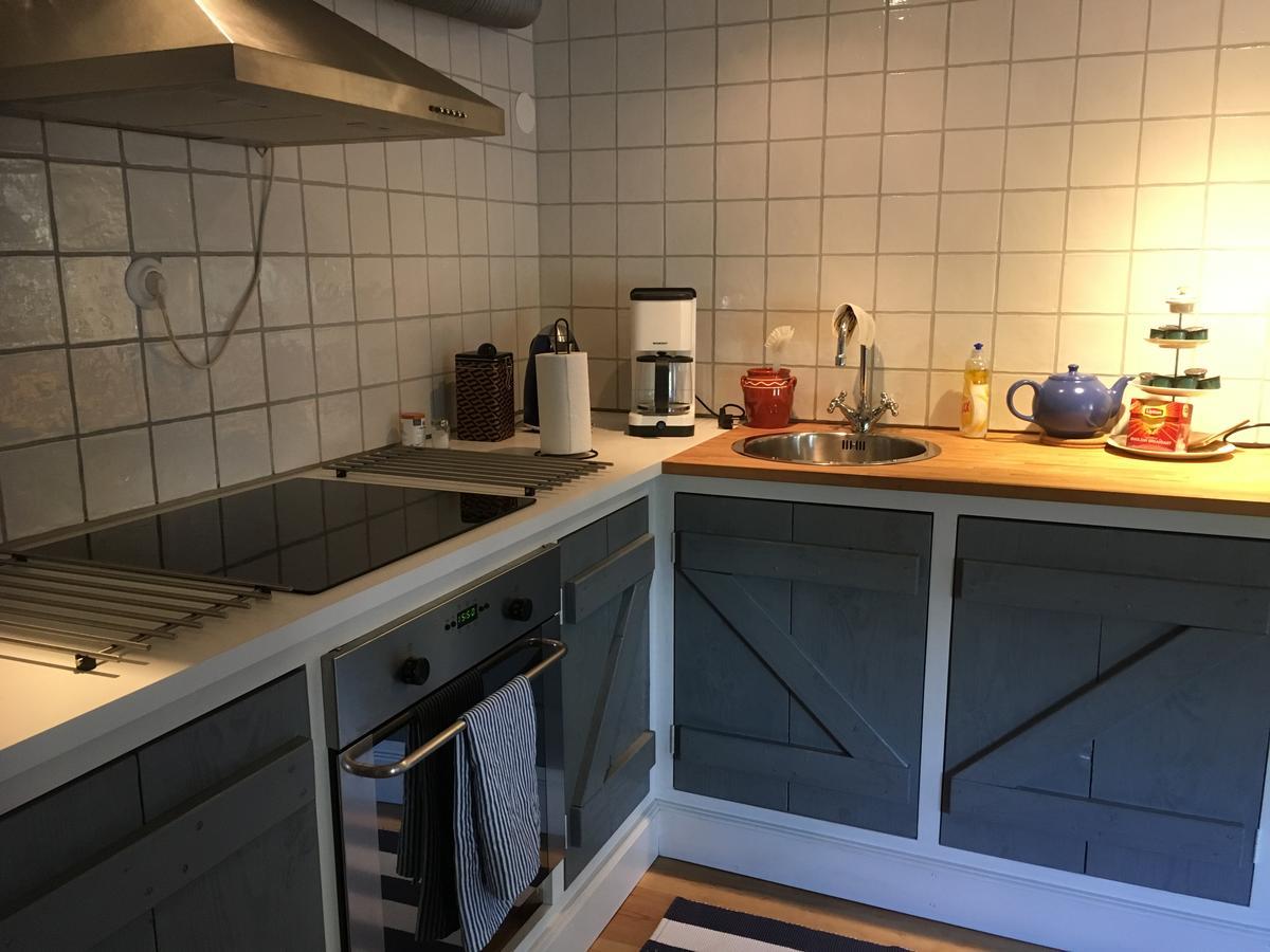 One Room Bed & Breakfast Skanninge Экстерьер фото